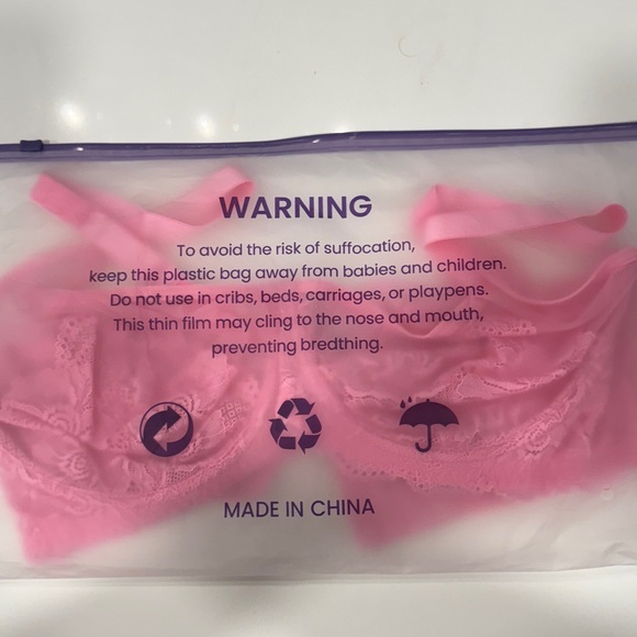 NWT Shecurve Pink Lace Bra - Picture 5 of 5